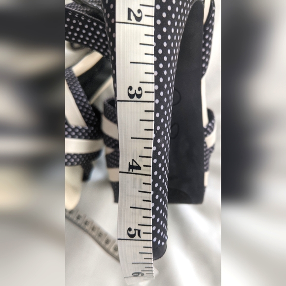 Jessica Simpson Polka Dots Platform Sandals - Picture 8 of 10